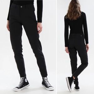 Patagonia Skyline Traveler Pants Size 6